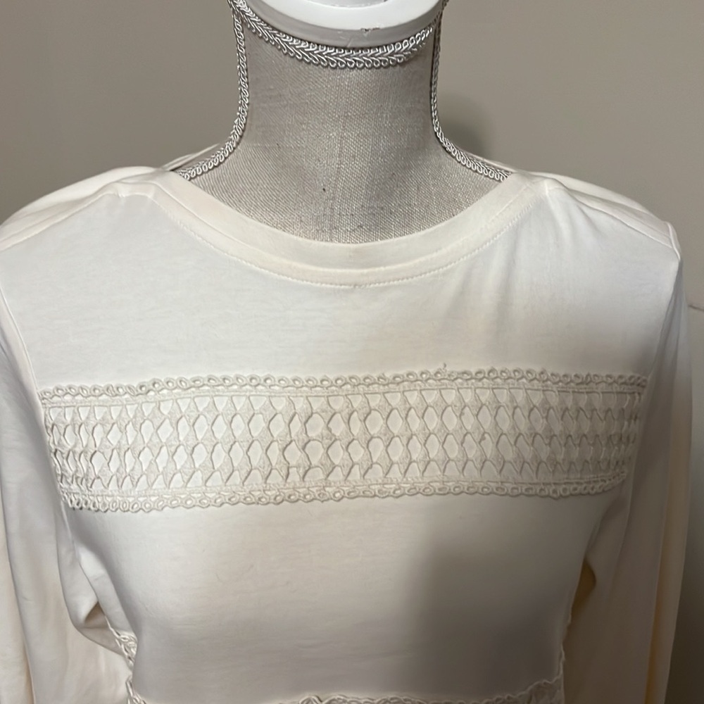 The Tog Shop top, white, size Medium - Picture 3 of 7